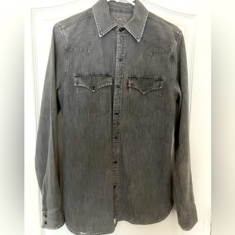 Vintage Levi's Two Horse Men's Gray Denim Western Pearl Snap Shirt, Size S - Picture 4 of 15